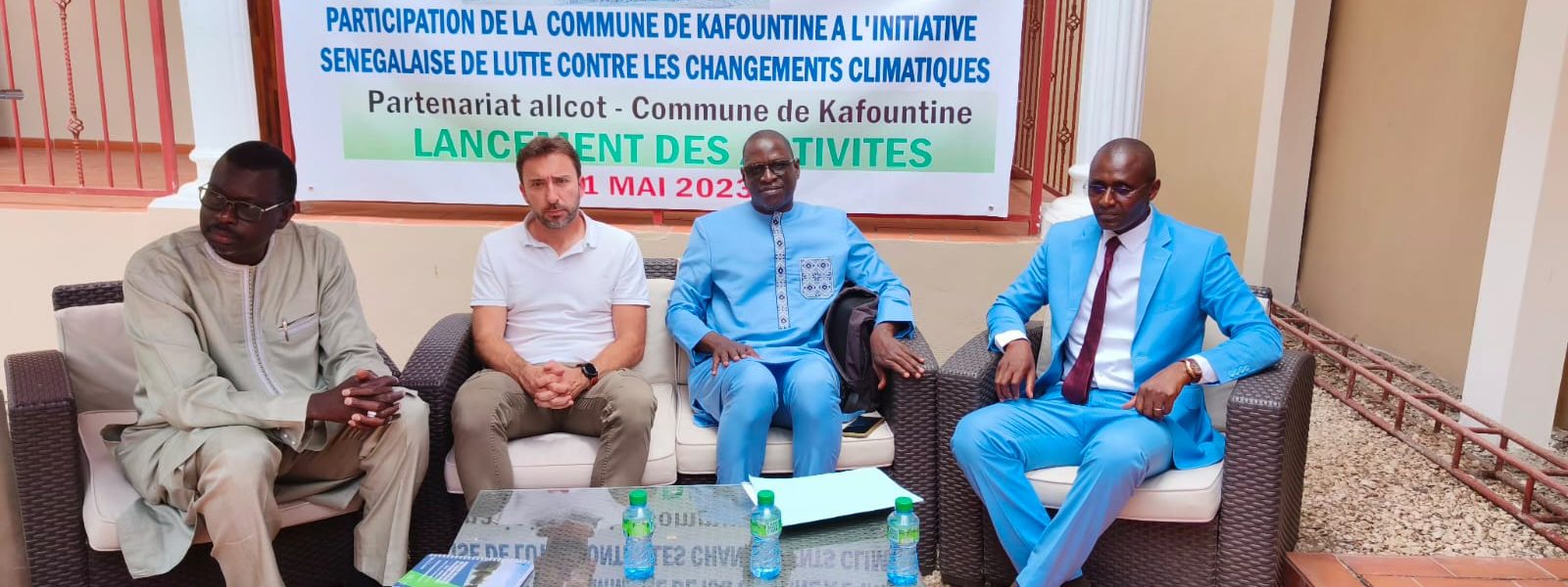 The municipality of Kafountine and ALLCOT signing up a protocol